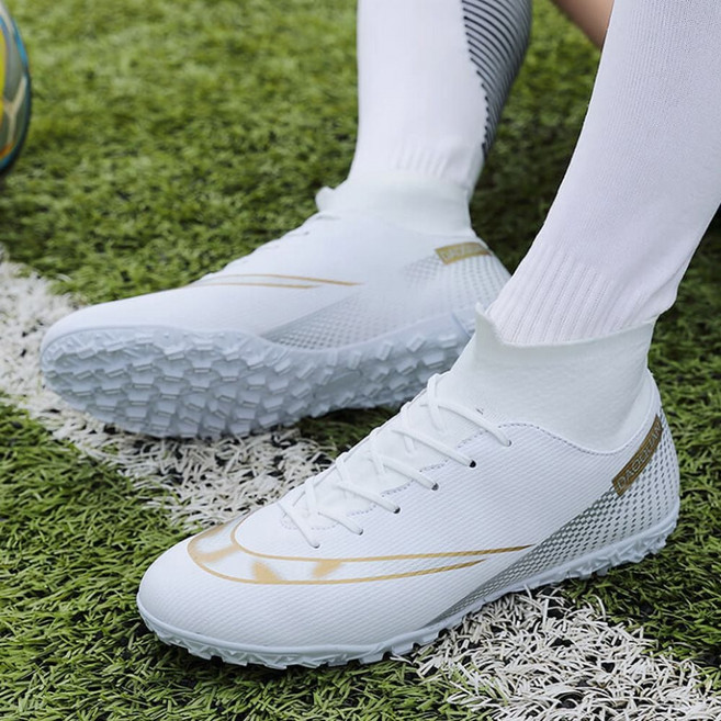 축구화 풋살화 초경량 인조잔디 운동화 논슬립 발목지지