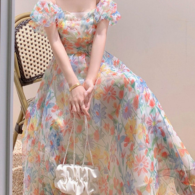 블랙루비스 롱 원피스 프릴쉬폰 로맨틱분위기 데이트룩 여신핏 하늘하늘 플레어 세이