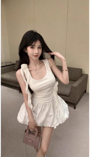 夏季新款收腰蓬蓬吊帶連衣裙女, 黑色送花朵