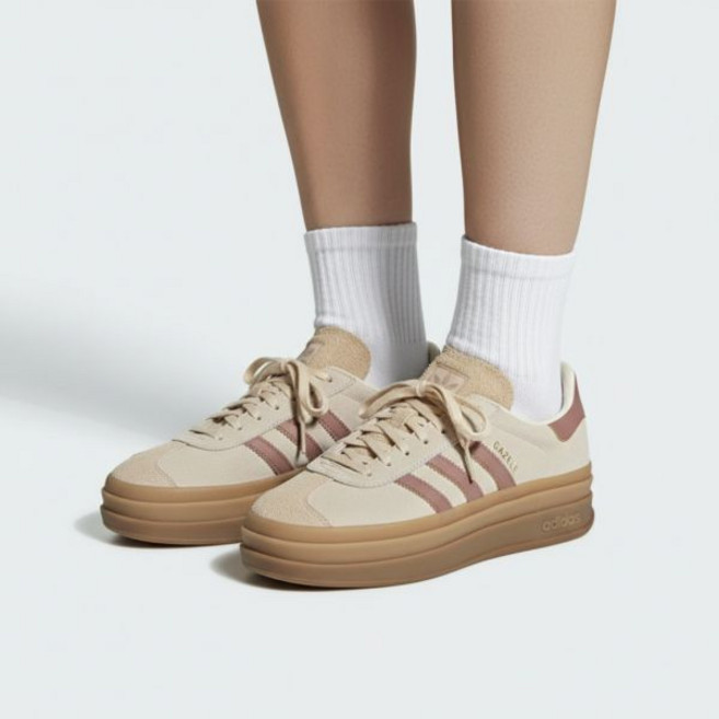 아디다스 가젤 볼드 CREWHT WARCLA SANSTR JS3893