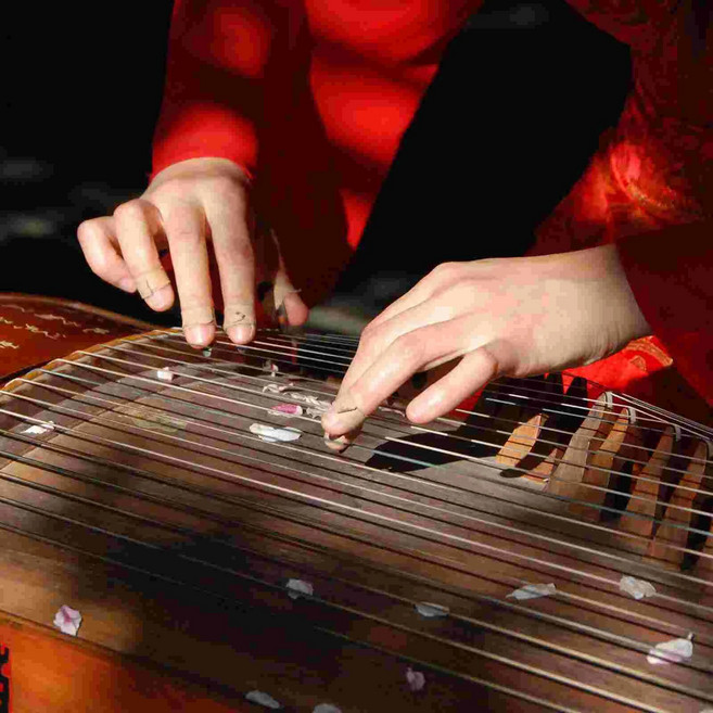 미니가야금 Guzheng 연습 가짜 손톱 성능 성인 손가락 끝 보호대, 1개