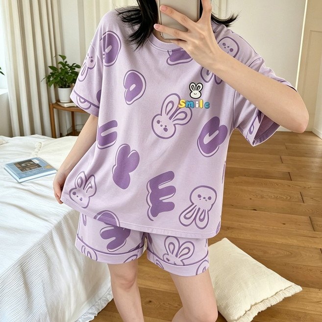 여성 라운드넥 토끼캐릭터 프린트 반팔 반바지 패밀리룩 투피스 파자마 세트입니다