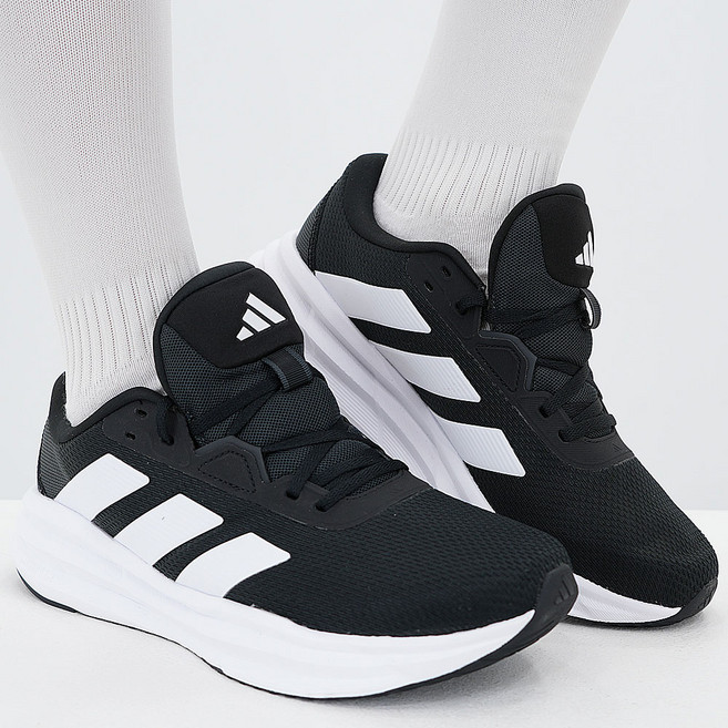 아디다스 남성 운동화 편안한 착용감의 런닝화 가벼운 데일리 운동 슈즈 푹신한 쿠셔닝화 스포츠화 헬스화 조깅 신발