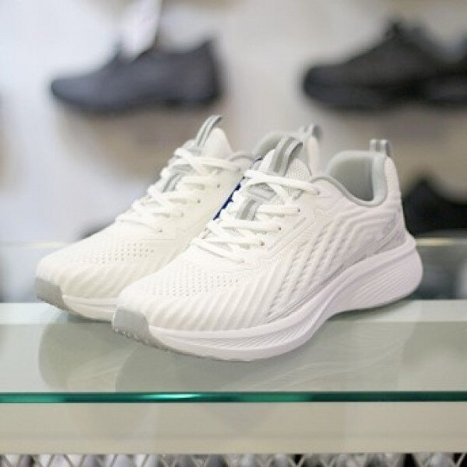 [르까프] 여성 쿠셔닝 런닝화 아이스 러쉬 1124SW157