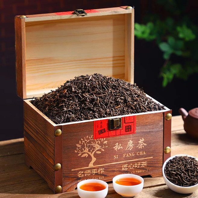 이심일품 육보차 오주 광서 13년 흑차 특급 정통 진한향 명차 500g