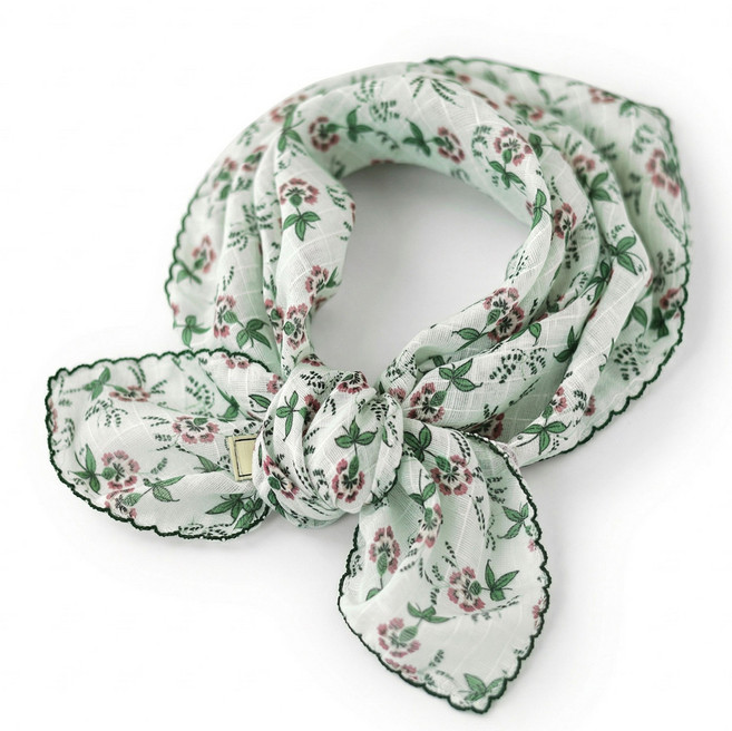 메리앤유 쁘띠 플라워 스티치 포인트 정사각 미니 스카프 간절기 코디