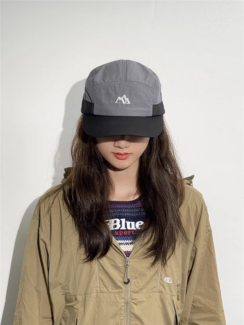 마운틴 자수 컬러블록 5패널 캡 남여공용 숏챙 모자