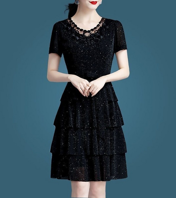 ROYALBELLE 여성 라운드넥 반팔 미디 플레어 원피스 반짝이 레이스 패치 디자인 패션 원피스 U0030214