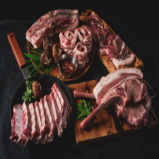 제주 흑돼지 오겹살 목살 갈비 앞다리살 500g 산지직송 냉장, 흑돼지 앞다리살, 캠핑용(수육용)3~4cm, 1개