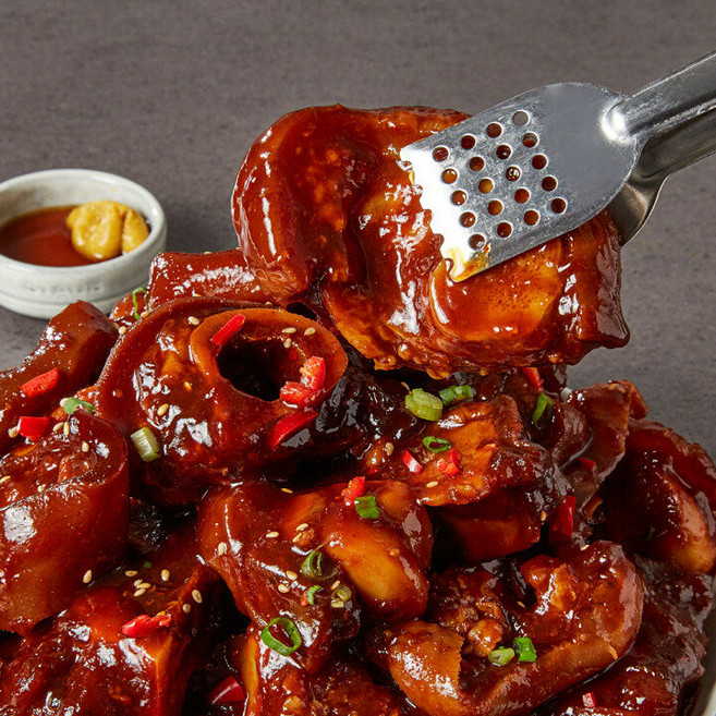 원팩쿠캣 매콤우족찜 2종 (오리지널/매운맛) 2종 x 2팩씩 (총4팩), 4개, 650g