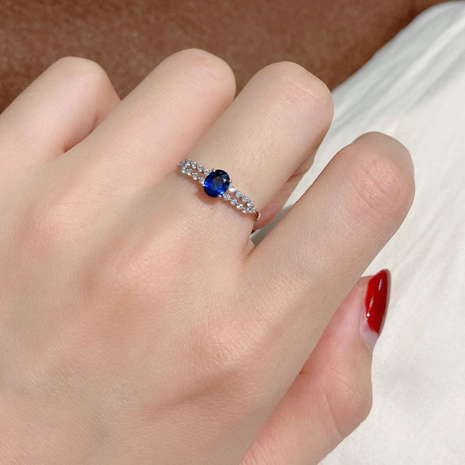 ROYALBELLE 여성 블루 사파이어 포인트 큐빅 반지 고급스러운 디자인 데일리 감성 주얼리 V080649