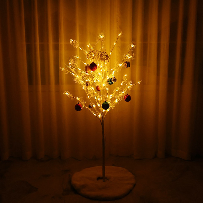 21세기트랜드 화이트 트리 나무+50cm 털러그+오너먼트, 세트1p