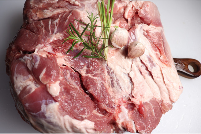 [한돈 앞다리살 반마리분 3.5kg], 3.5kg - 덩어리(절단X), 3.5kg, 1개