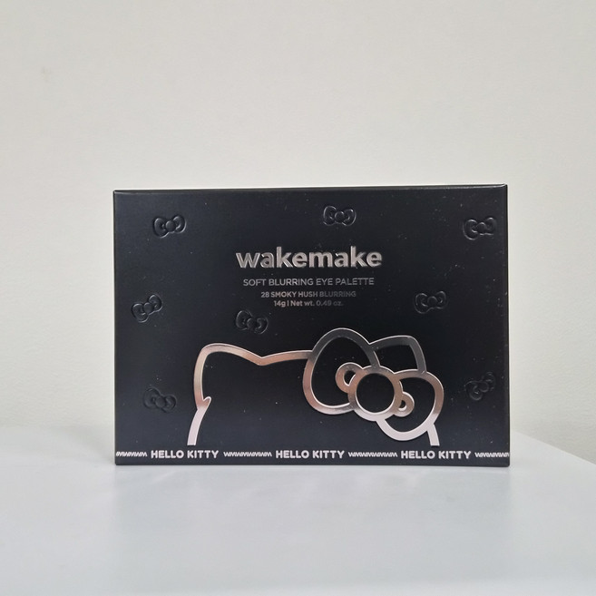 웨이크메이크 소프트 블러링 아이팔레트 헬로키티 블랙에디션, 28스모키허쉬블러링, 1개