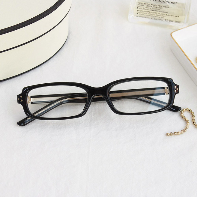 직사각 안경테 레트로 긱시크 여자 뿔테 안경