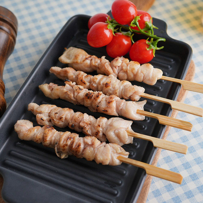 닭껍질꼬치 국내산 캠핑 닭꼬치 맥주안주, 2개, 200g