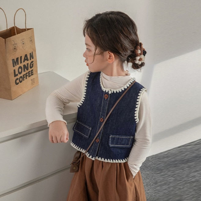AQ2985 여아 키즈 주니어 초등학생 가을 봄 고퀄 데님 청 라운드넥 민소매 나시 하프기장 베스트 조끼 캐주얼 데일리 아동복
