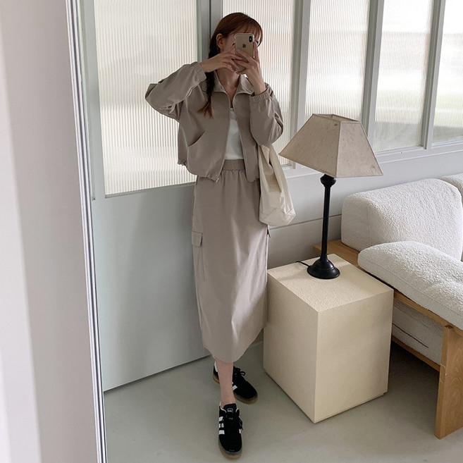 큐니티 여성용 바스락 바람막이 집업 카고 롱 스커트 투피스 세트