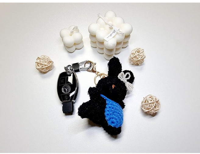[바닐라제이]블랙 토끼 모루 인형키링 열쇠고리 가방액세서리, 블루, 1개