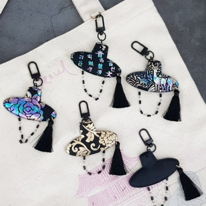 국내제작 2개) 자개무늬 갓키링 Kpop 갓장식 굿즈 외국인선물 전통 박물관 굿즈 한국관광기념품