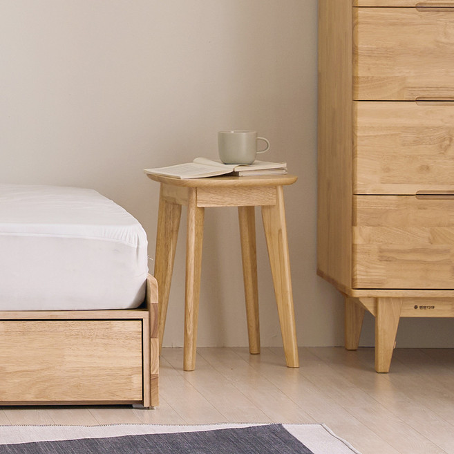 핀란디아 엘라인 고무나무 원목 사각 스툴, 내추럴, 1개