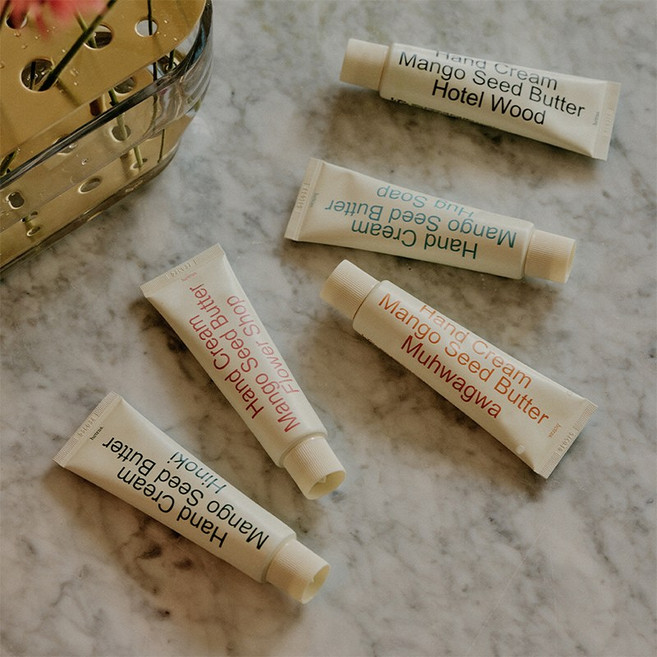 hetras 香氛保濕護手霜 50ML - 韓國小眾品牌 芒果籽油滋潤 簡約文青木質香, 1個