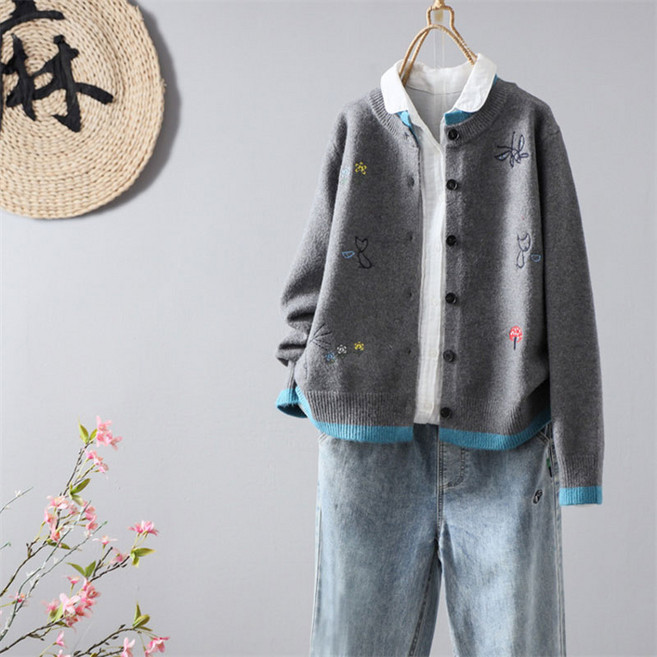 [코코에보니]여성자수니트 가디건 자수캐릭터니트/KG-314