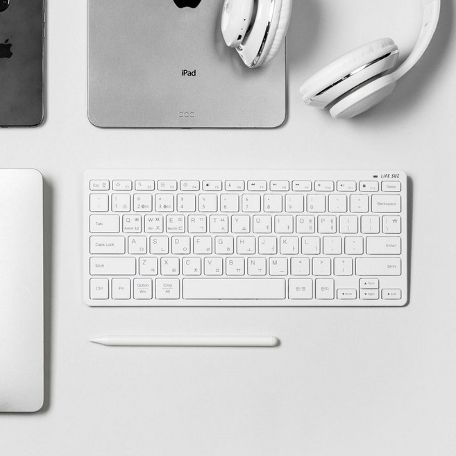 라이프썸 미니 블루투스 키보드(LFS-HA43) C타입 충전식 휴대용 3대기기 멀티 페어링 저소음, 화이트, LFS-HA43, 제조사축