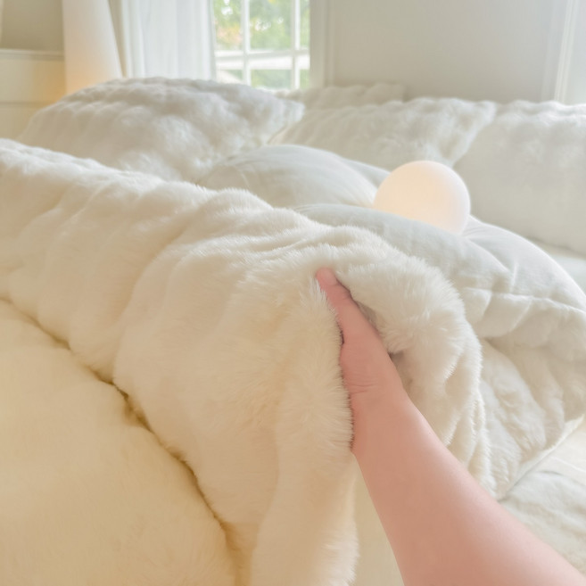 [봄 맞이 특가] 모다까사 자가발열 토끼털 극세사 양면 두꺼운 이불
