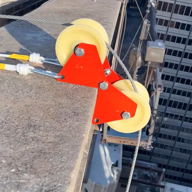 GAPINO 로프 도르레 L자형 견인기 연결식 안전 밧줄 도르래 로프 스트레이너 공장용 블록 앤 태클 장비 건물 외벽 완강기 설치 와이어 탈출 구명끈 하강기