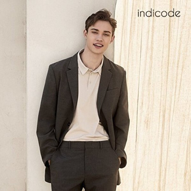인디코드 남성 퍼펙트핏 썸머 에어 수트 2종 (카키그레이)