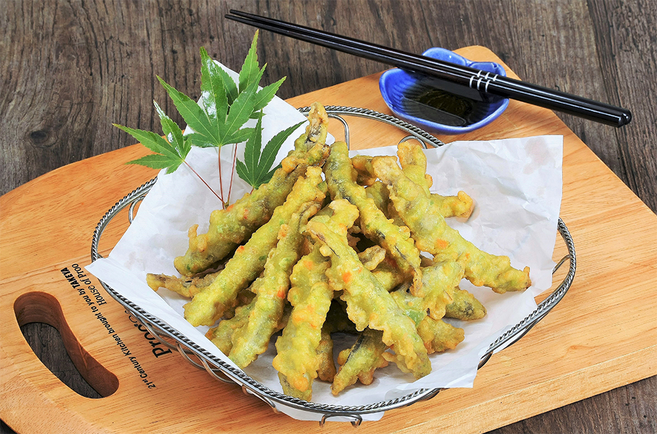 홍서방 추어 미꾸라지 튀김 사이드 메뉴 추어탕맛집 몸보신음식 보양식 가정용 아이스팩 아이스박스 포장, 1kg, 1개