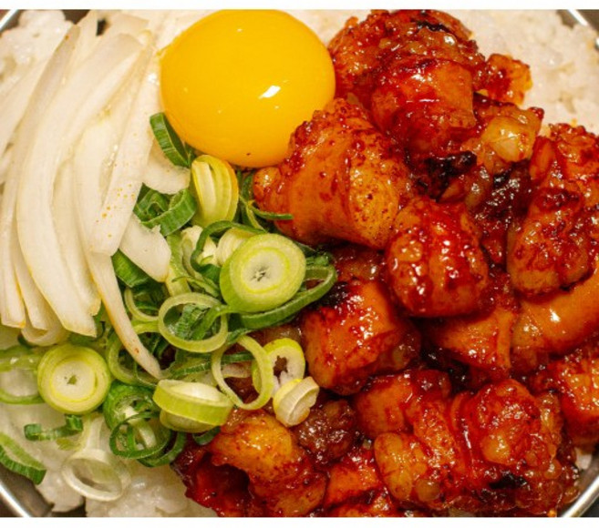 [천호축산] 한우 불대창 500g 대용량 캠핑 덮밥 국내산 매운 양념 소곱창 술안주, 1개