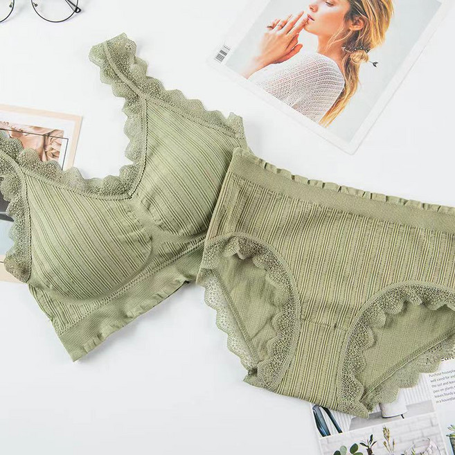 러블리 레이스 셔링 노와이어 브라렛 팬티세트 수면브라