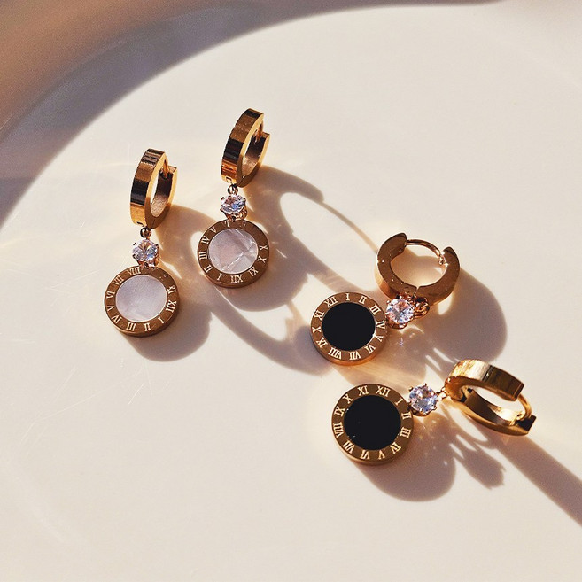 로마숫자 드롭 펜던트 써지컬스틸 볼드 원터치 오닉스 자개 로마숫자 드롭 펜던트 귀걸이 목걸이