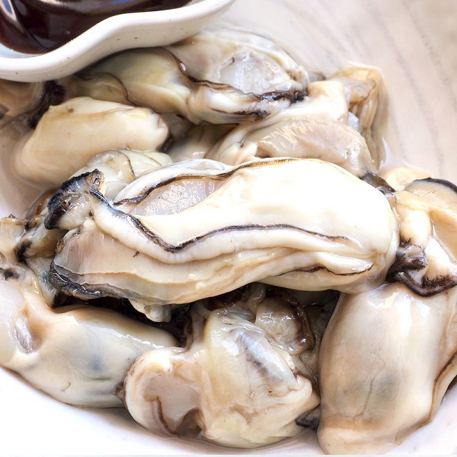 최상급 통통한 통영 싱싱한 생굴 1Kg, 1개