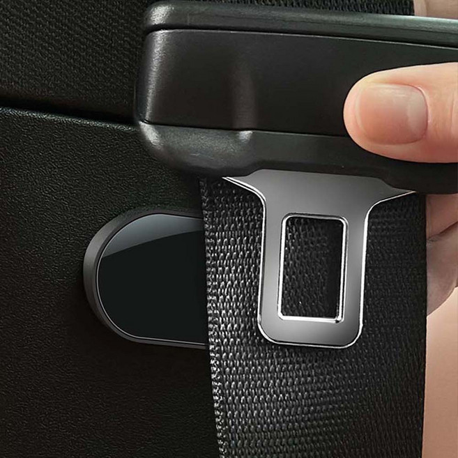 라이트닝웍스 차량용 슬림 자석식 안전벨트 클립 고정장치, 1개, 블랙실버