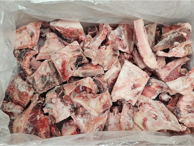 (한우)소 뼈 육수용14k/육수용뼈 /절단, 14kg, 2kg, 1개 - 쿠팡