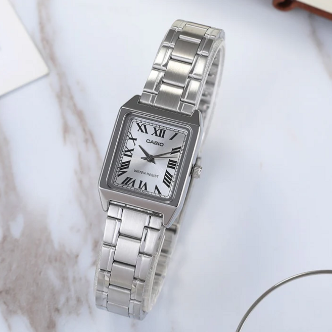 카시오 CASIO 루비클리어 탱크 스퀘어 아날로그 가죽 메탈 여자시계 16종