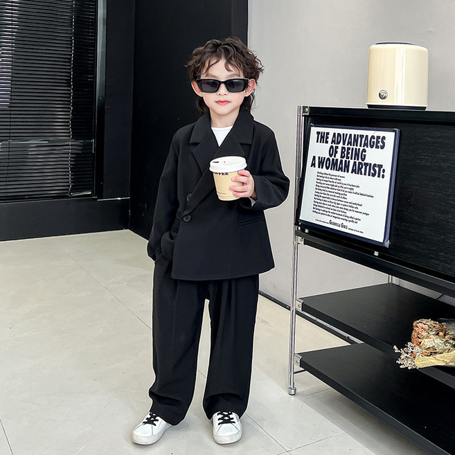 UPPERCUT 남아 정장세트 초등학생 입학 졸업 연주회 수트 하객룩 콩쿨 행사 주니어 아동 오버핏정장 목걸이 포함 NEW 디자인