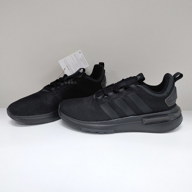 아디다스 남성 운동화 런닝화 레이서 TR23 블랙 발편한 가벼운 헬스화 조깅화 러닝화 RACER TR23 + 운동화끈