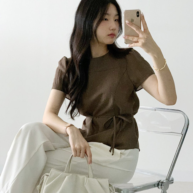 [텐셀82%/국내제작] 에디션데이즈 네로 파스텔 스트랩 끈 리본 라운드넥 반팔 블라우스 / 여름 여성 여자 시스루 기본템 데일리 오버핏 심플 직장인 출근룩 결혼식 하객룩 오피스룩