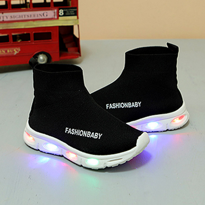 꼬꼬마슈 너와나의연결고리 LED 불 빛 유아동 공융 삭스운동화kd335
