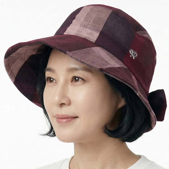 베이직엠 중년 여성 여름 모자 벙거지 뒷리본 로얄 체크 패턴