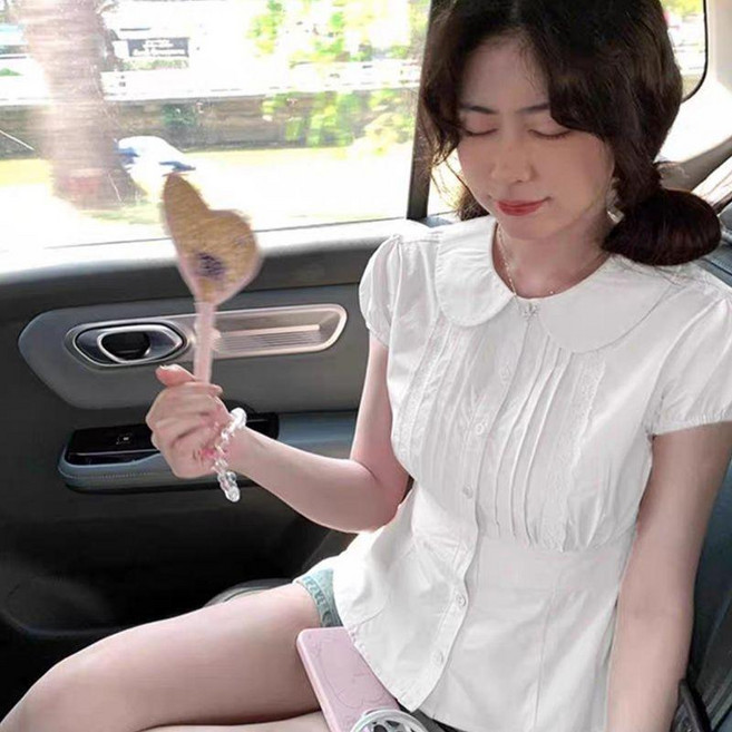 純棉娃娃領泡泡袖襯衫