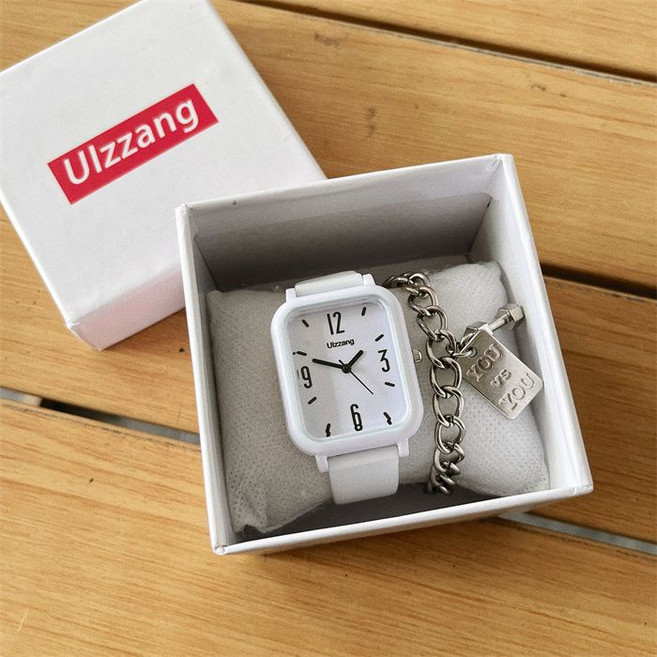 Ulzzang 簡約小方錶 附手鍊