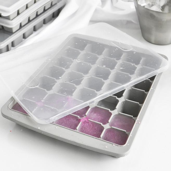 키친유 뚜껑 얼음트레이 사각 대용량 얼음틀 35구 냉동실 투명 얼음 마늘 보관통 아이스큐브, 그레이, 1개