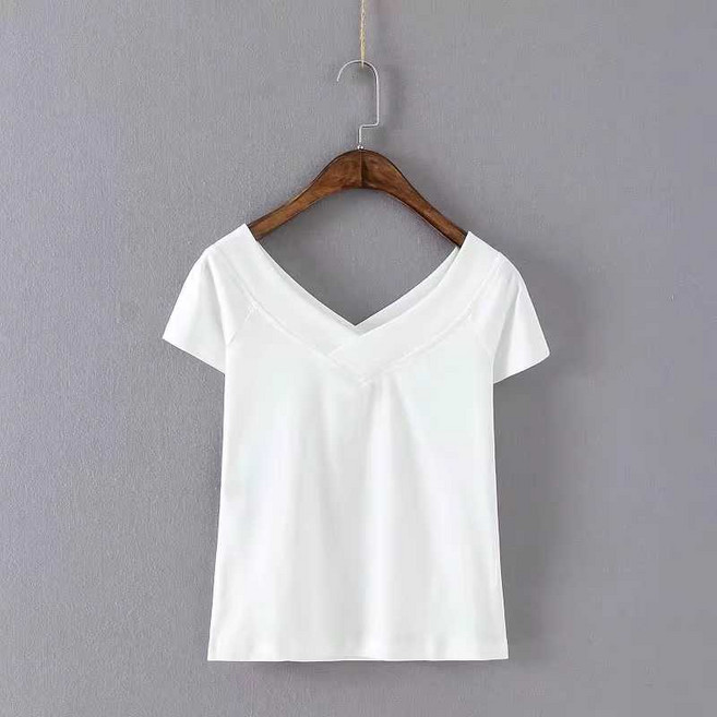 언니네산지직송 2화 염정아 화이트브이넥반팔티셔츠 꾸안꾸캐주얼
