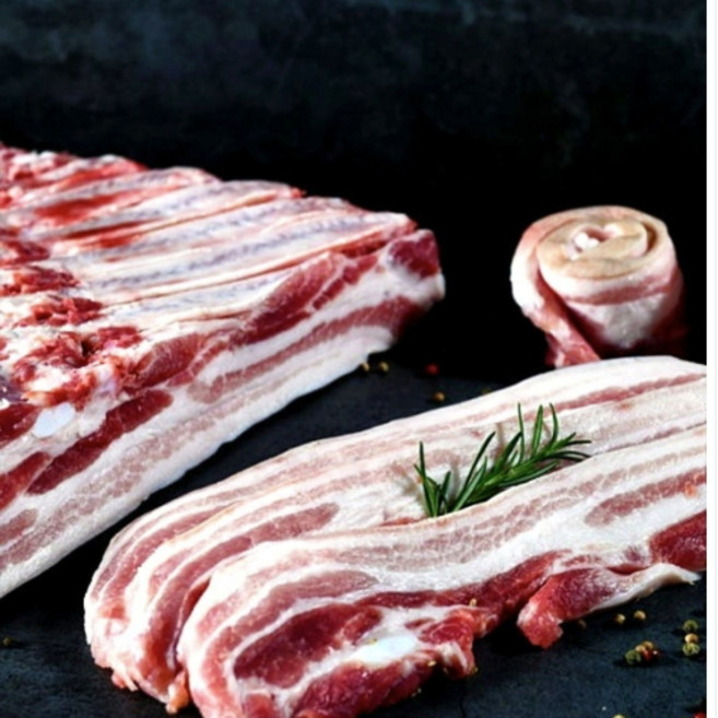 지리산 흑돼지 버크셔 K푸드 1kg 모음 5cm ( 수육용 ), 2개, 500g