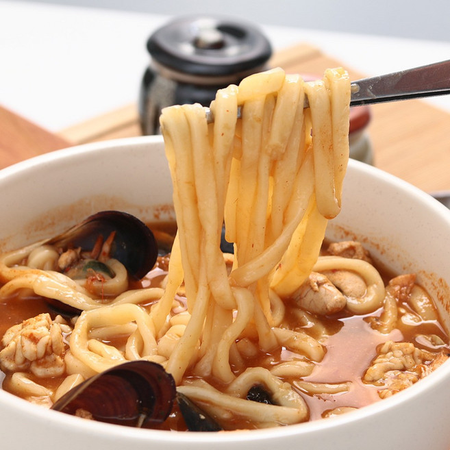 하남 맛집 해물 칼국수 캠핑 집들이 해산물 명태 곤이 요리 밀키트 680g, 1개